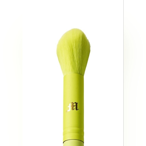 Made By Mitchell "MF3 Cheeky Chops" Face Brush - Picture 5 of 6
